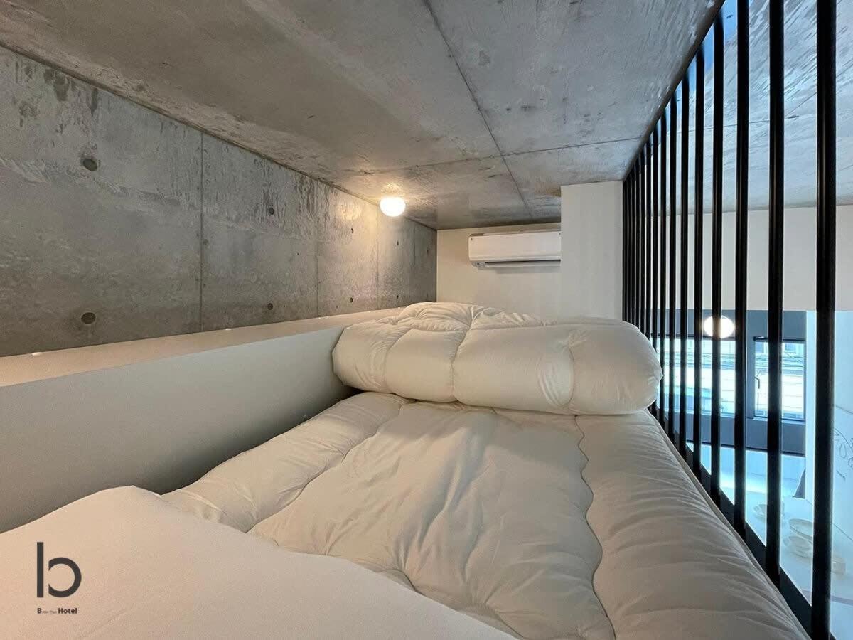 Bhotel Nekoyard - Modern Loft Studio Near Peace Park & City Center Hiroshima Bagian luar foto